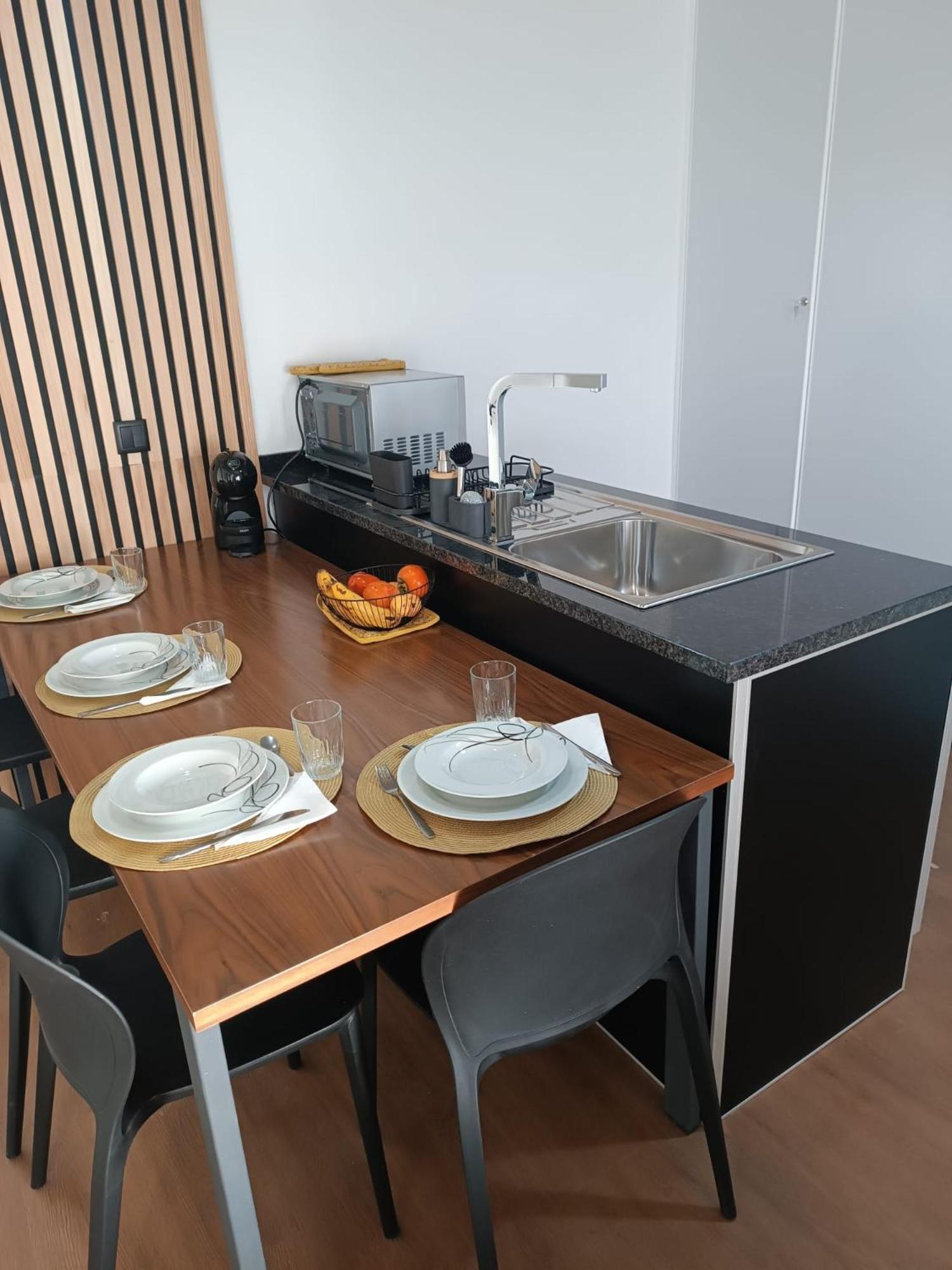 Kings B&B Eiras Caniço Eksteriør bilde
